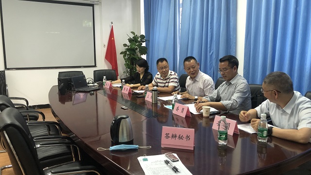 20200529csgo博彩
顺利举行硕士论文答辩（图2）.jpg